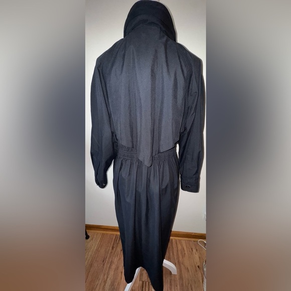 TravelSmith Women's Black Trench Coat. Size PS - Picture 5 of 9